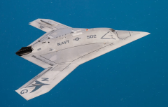 中国“GJ-X”巨无霸现身无人机腾空当个西承平洋